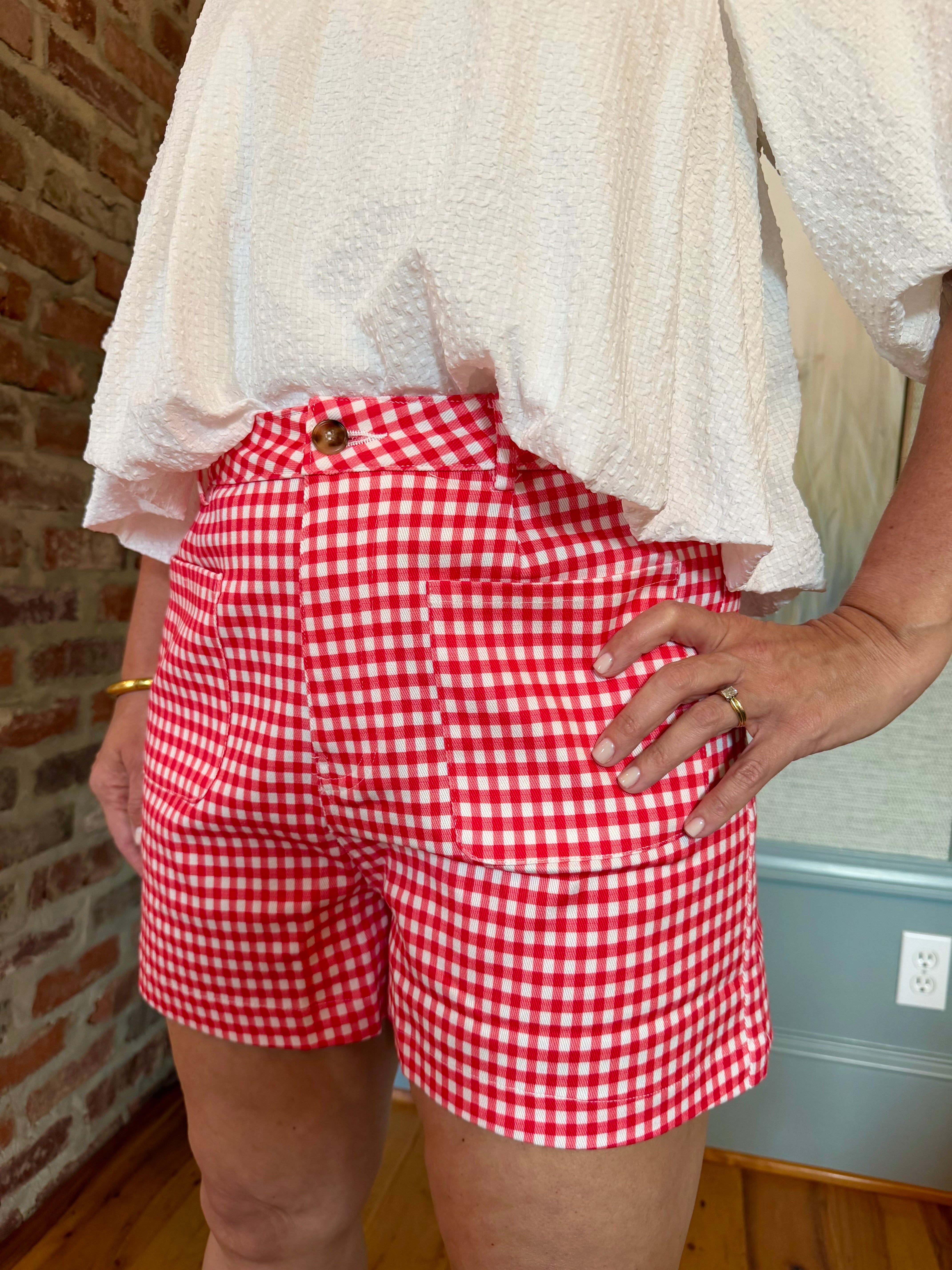 Rouge Shorts
